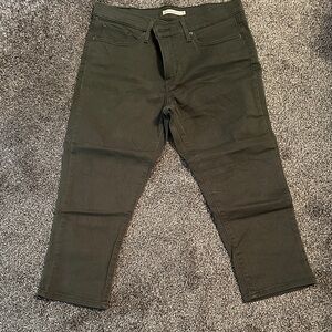 Women’s Skinny Capri